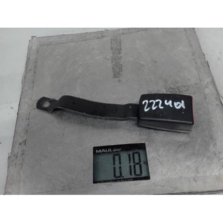 Attache ceinture avant droit VOLKSWAGEN POLO 4 Photo n°1