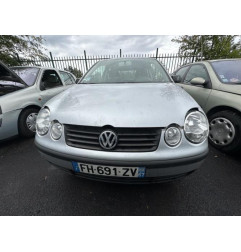 Attache ceinture avant gauche VOLKSWAGEN POLO 4 Photo n°8