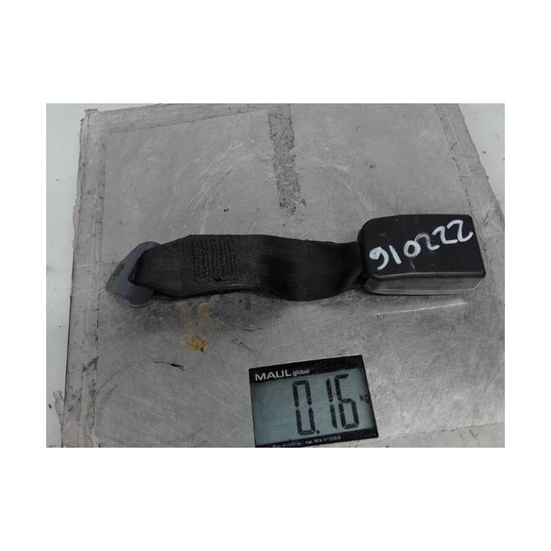 Attache ceinture arriere gauche PEUGEOT 206