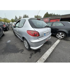 Attache ceinture avant droit PEUGEOT 206 Photo n°16