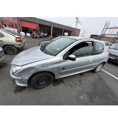 Attache ceinture avant gauche PEUGEOT 206 Photo n°13