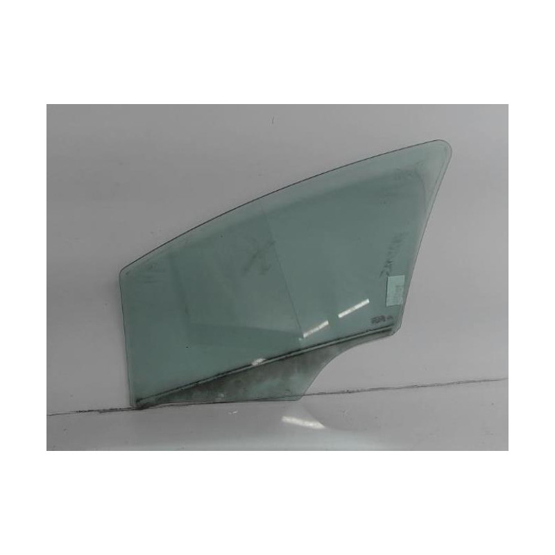 Vitre avant droit CITROEN C3 2