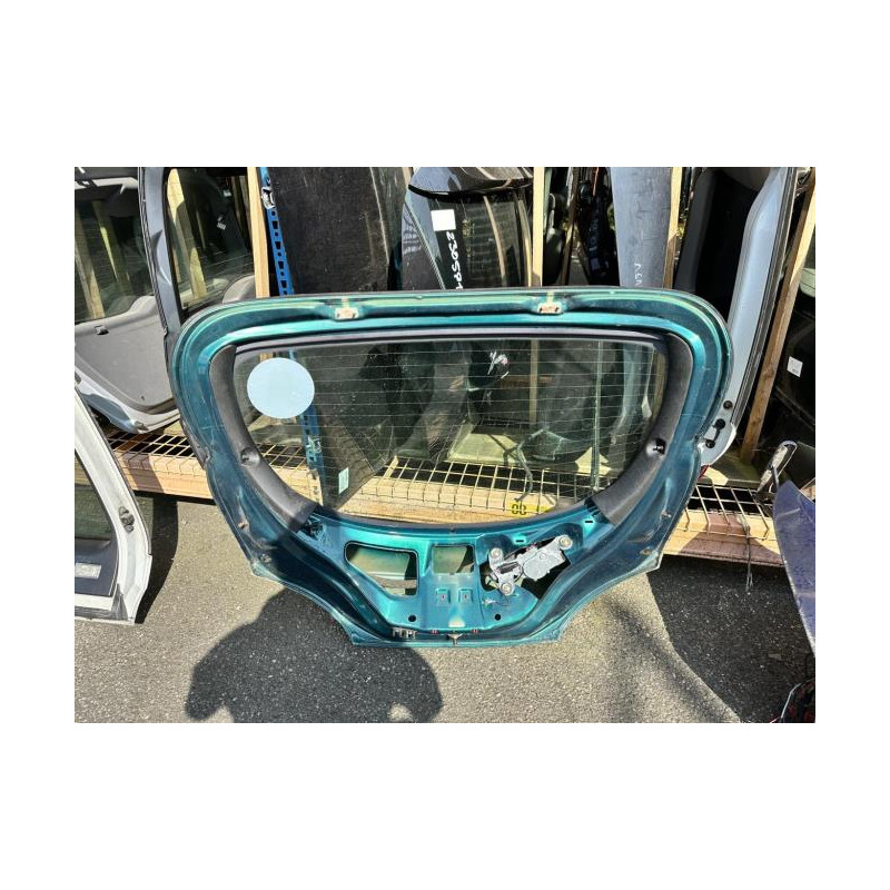 Malle/Hayon arriere FORD PUMA