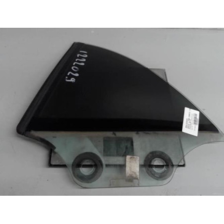 Vitre arriere gauche BMW SERIE 1 E88 Photo n°1