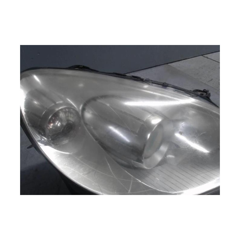 Optique avant principal droit (feux)(phare) MERCEDES CLASSE B 245