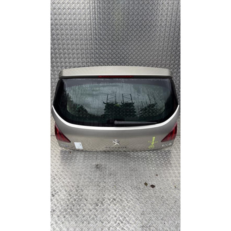 Malle/Hayon arriere PEUGEOT 3008 1