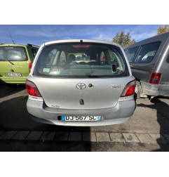 Calculateur moteur TOYOTA YARIS 1 Photo n°17