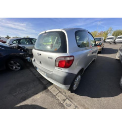 Calculateur moteur TOYOTA YARIS 1 Photo n°18