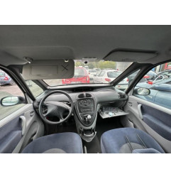 Attache ceinture arriere gauche CITROEN XSARA PICASSO Photo n°13