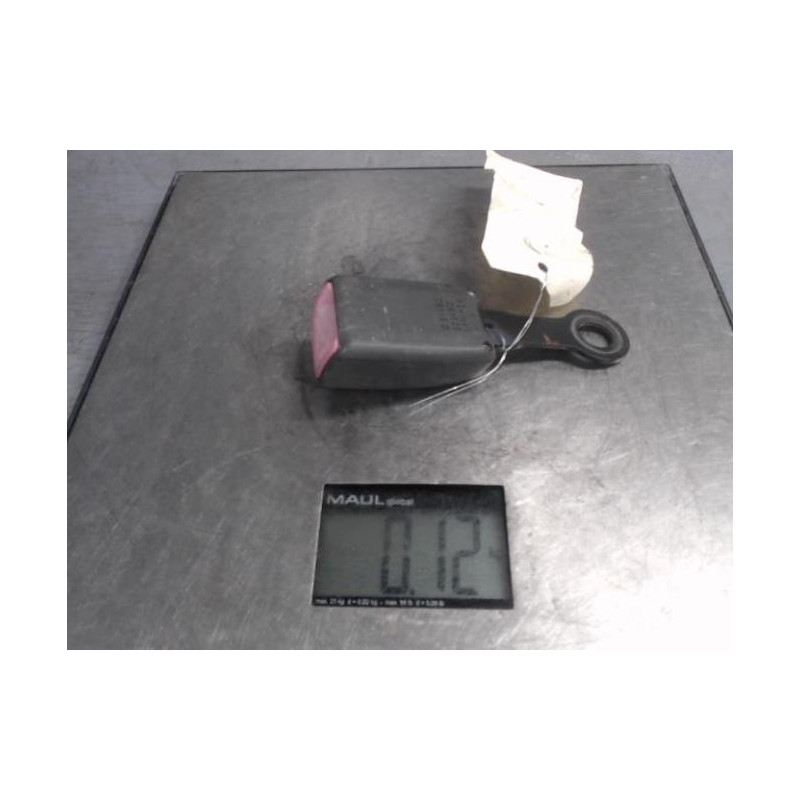 Attache ceinture avant droit NISSAN NAVARA 1