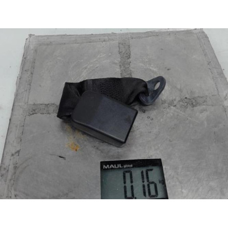 Attache ceinture arriere droit PEUGEOT 206 Photo n°1