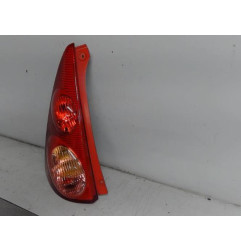 Feu arriere principal gauche (feux) PEUGEOT 107 Photo n°3