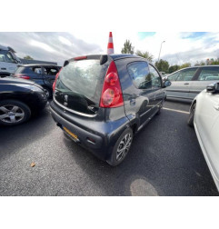 Attache ceinture avant droit PEUGEOT 107 Photo n°14