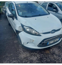 Attache ceinture avant gauche FORD FIESTA 6 Photo n°4