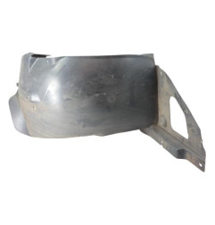 Pare boue avant gauche PEUGEOT 208 1