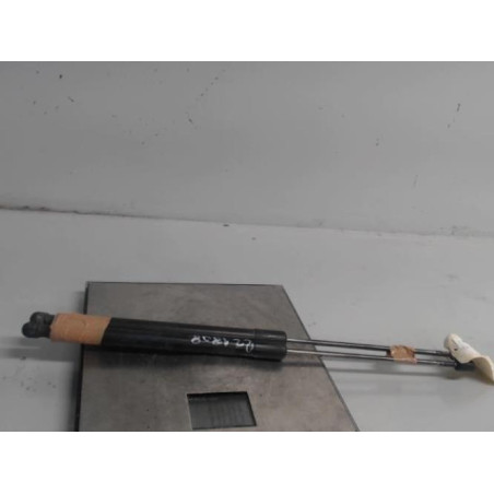 Verin de coffre FORD FOCUS 3