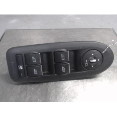 Interrupteur de leve vitre avant gauche FORD KUGA 1 Photo n°1