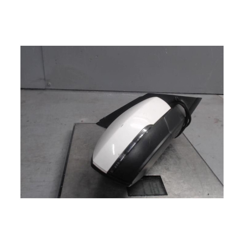 Retroviseur droit VOLKSWAGEN POLO 5