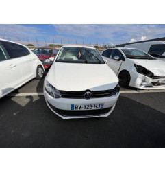 Attache ceinture arriere gauche VOLKSWAGEN POLO 5 Photo n°3