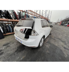 Attache ceinture avant droit VOLKSWAGEN GOLF 7 Photo n°3