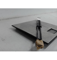 Verin de coffre AUDI A3 2 Photo n°4