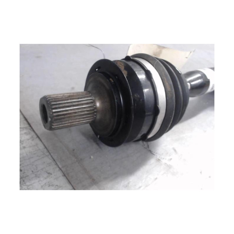 Cardan gauche (transmission) MERCEDES CLASSE B 246