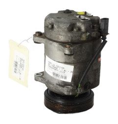 Compresseur clim AUDI A3 1 Photo n°1