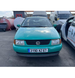 Feu arriere principal droit (feux) VOLKSWAGEN POLO 3 Photo n°8