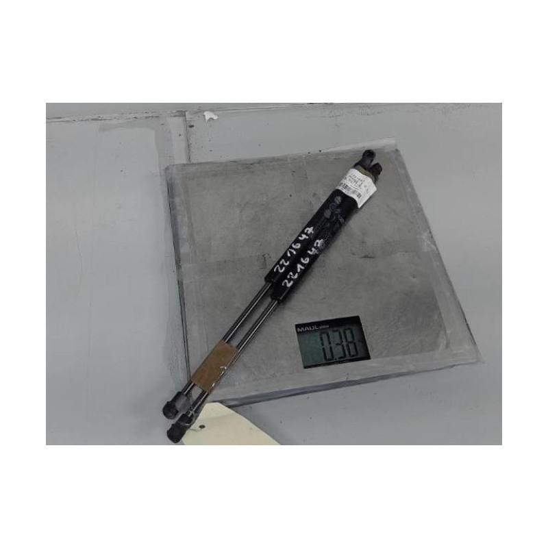 Verin de coffre FIAT PANDA 3 Photo n°2