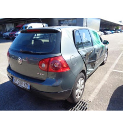 Compresseur clim VOLKSWAGEN GOLF 5 Photo n°9