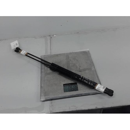 Verin de coffre RENAULT MEGANE 3