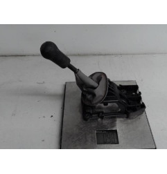 Levier de vitesses TOYOTA YARIS 1 Photo n°1