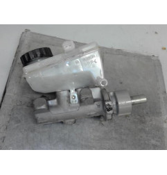 Maitre cylindre (freinage) TOYOTA YARIS 1 Photo n°1