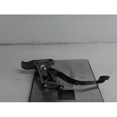 Pedale d'embrayage TOYOTA YARIS 1 Photo n°1