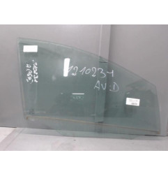Vitre avant droit MERCEDES CLASSE A 169