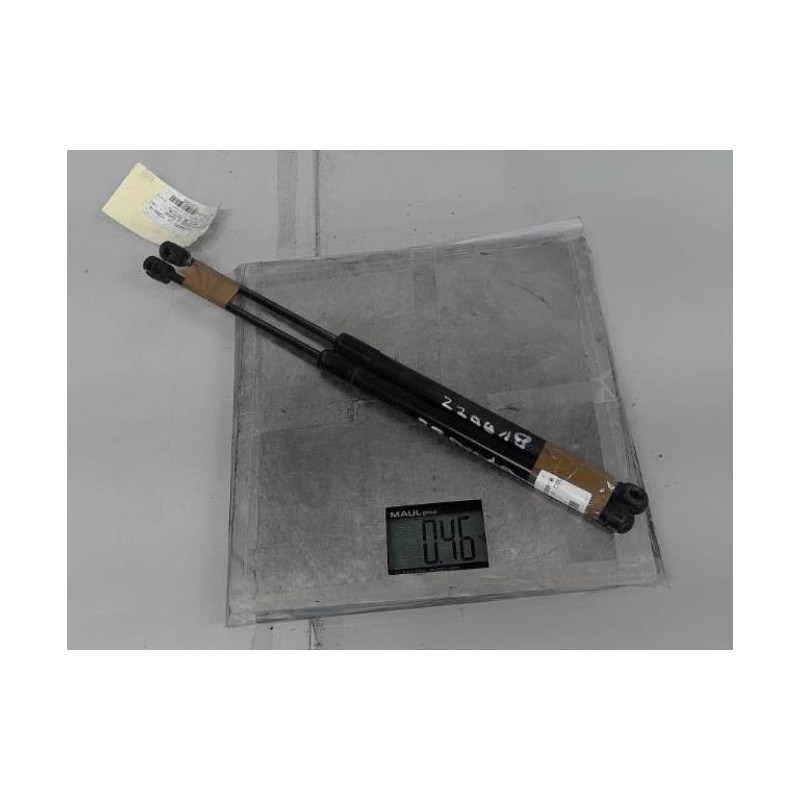 Verin de coffre VOLKSWAGEN SCIROCCO 3