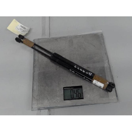 Verin de coffre VOLKSWAGEN SCIROCCO 3 Photo n°1