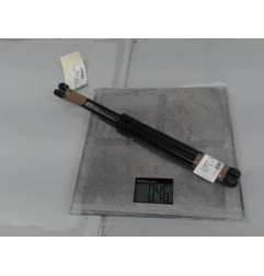 Verin de coffre VOLKSWAGEN SCIROCCO 3 Photo n°3