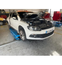 Verin de coffre VOLKSWAGEN SCIROCCO 3 Photo n°4