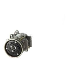 Compresseur clim NISSAN JUKE 1