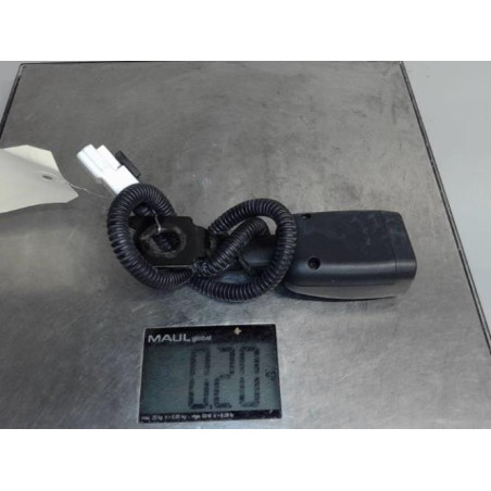 Attache ceinture avant droit KIA SOUL 1