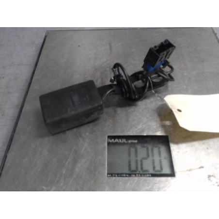 Attache ceinture avant gauche PEUGEOT PARTNER 2 Photo n°1