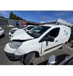 Attache ceinture avant gauche PEUGEOT PARTNER 2 Photo n°6