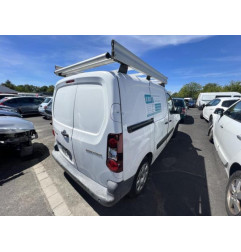 Attache ceinture avant gauche PEUGEOT PARTNER 2 Photo n°14