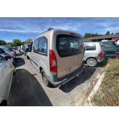 Attache ceinture arriere droit PEUGEOT PARTNER 2 Photo n°8