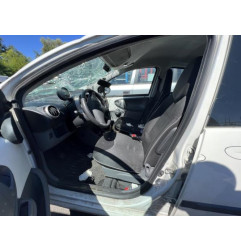 Demarreur PEUGEOT 107 Photo n°8