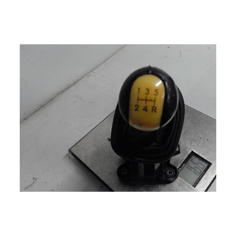 Levier de vitesses TOYOTA YARIS 2