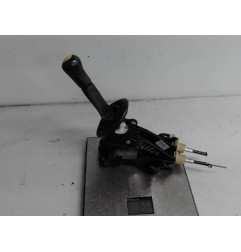 Levier de vitesses TOYOTA YARIS 2 Photo n°3