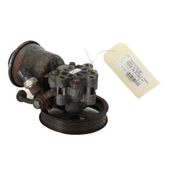 Pompe de direction TOYOTA COROLLA VERSO 2