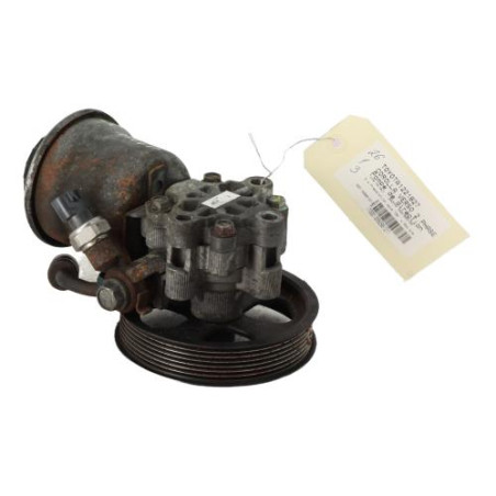 Pompe de direction TOYOTA COROLLA VERSO 2